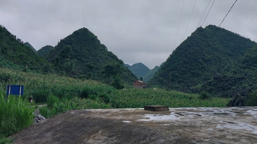 Phòng chống tái trồng cây thuốc phiện tại các xã vùng biên Việt Nam - Trung Quốc